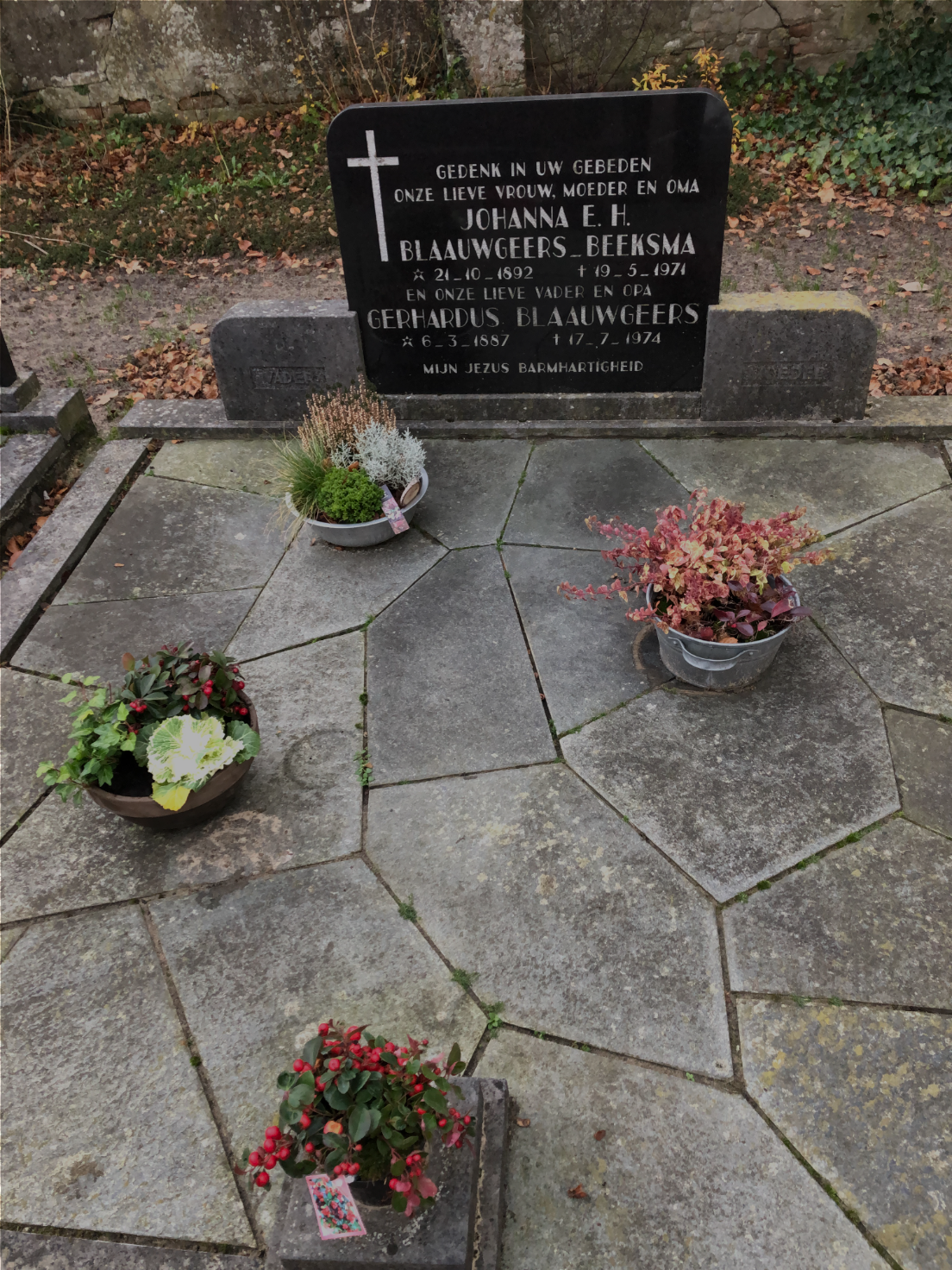 Cemetery register image